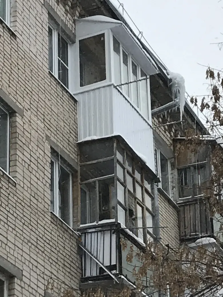 Вынос с остеклением, зима, 2019