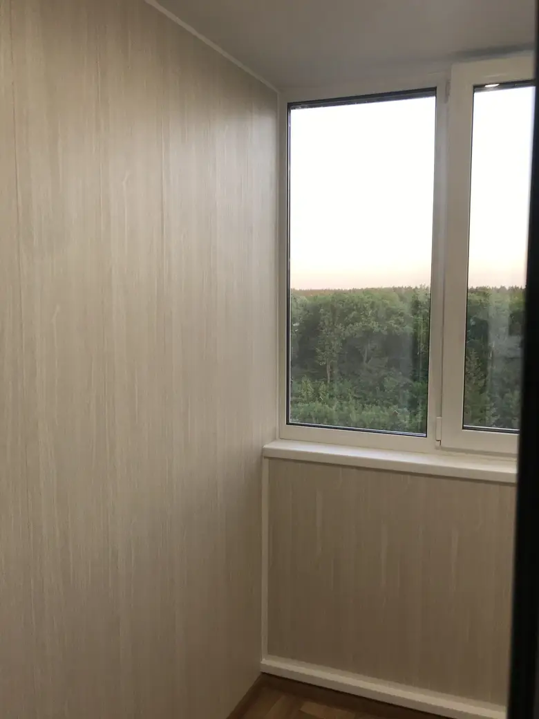 Лоджия, панели и окно, 2021